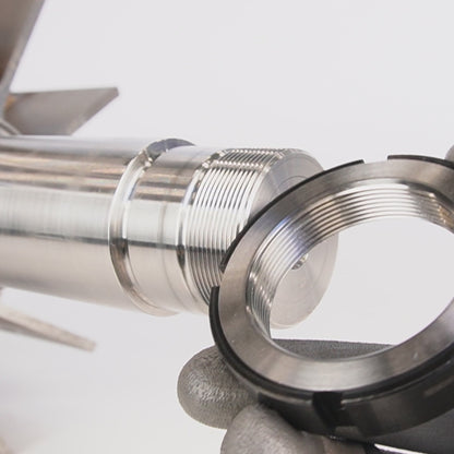 Axle nut