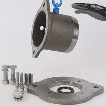 Adaptor for hydraulic motor