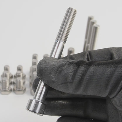 Set of bolts